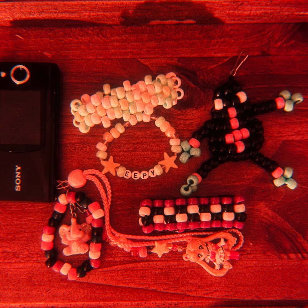 homemade kandi jewelry + keychain bundle